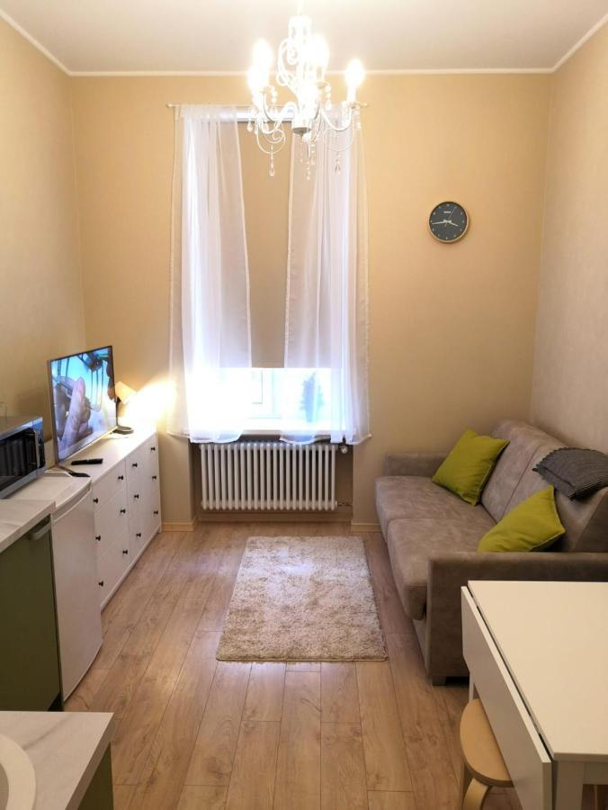 Cosy One Seperate Bedroom Apartment In City Center, Perfect For Family Trip. リガ エクステリア 写真