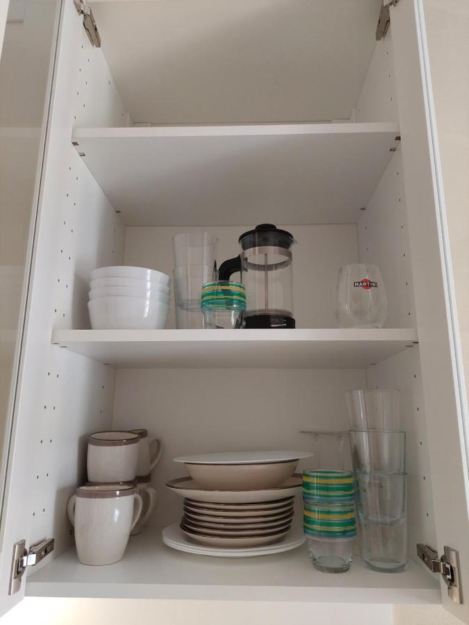 Cosy One Seperate Bedroom Apartment In City Center, Perfect For Family Trip. リガ エクステリア 写真