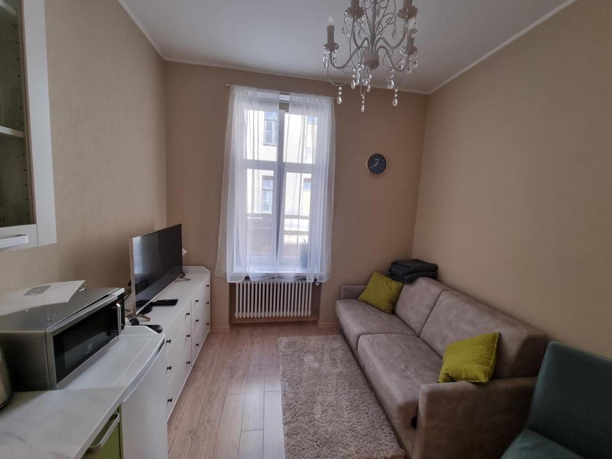 Cosy One Seperate Bedroom Apartment In City Center, Perfect For Family Trip. リガ エクステリア 写真